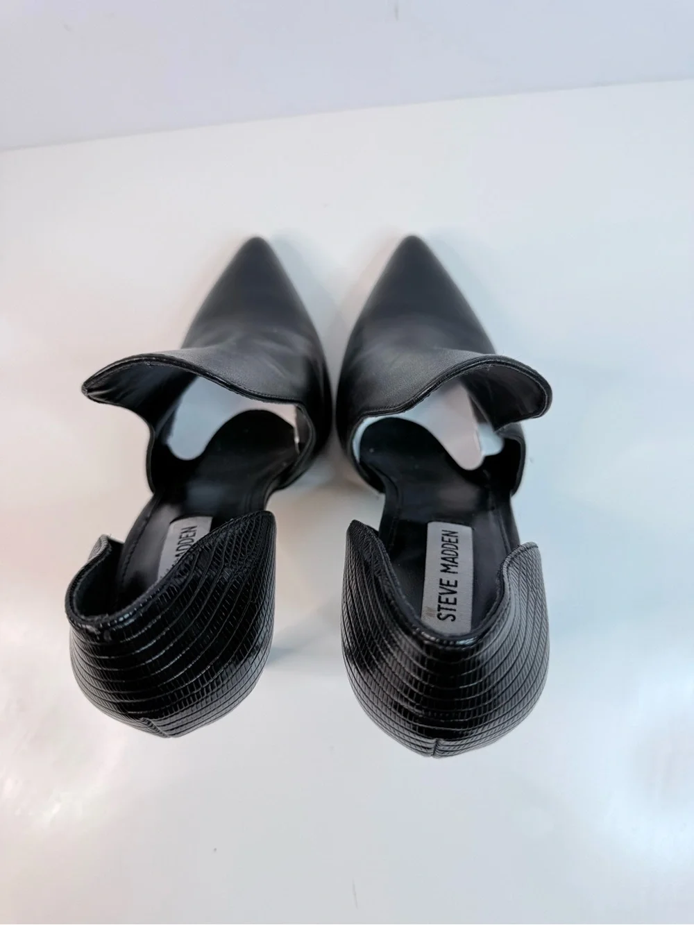 Steve Madden Black Croc-Embossed Pointed Toe D’Orsay Stiletto Pumps 8.5